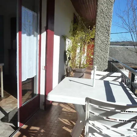 Apartment Au Calme A La Montagne *